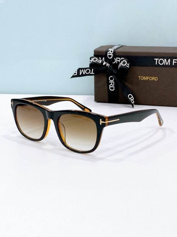 Tom Ford Sunglasses AAA (583)