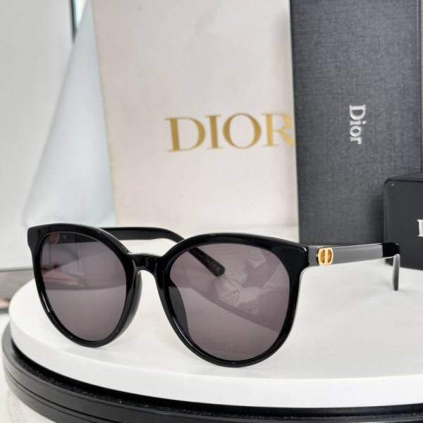 Dior Sunglasses AAA (296)