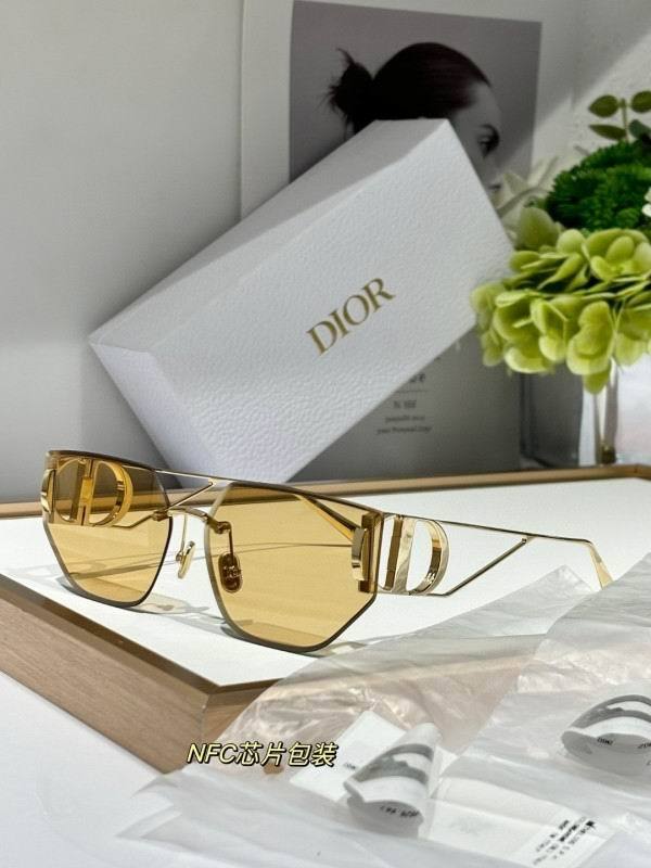 Dior Sunglasses AAA (437)