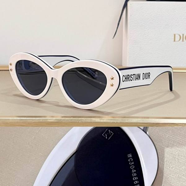 Dior Sunglasses AAA (1178)