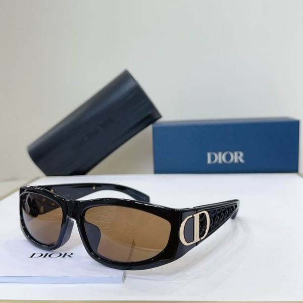 Dior Sunglasses AAA (997)