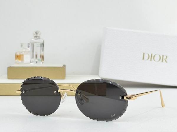 Dior Sunglasses AAA (780)