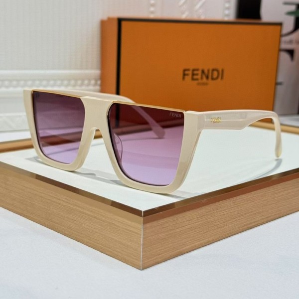 Fendi Sunglasses AAA (327)