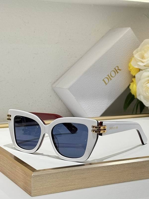 Dior Sunglasses AAA (726)