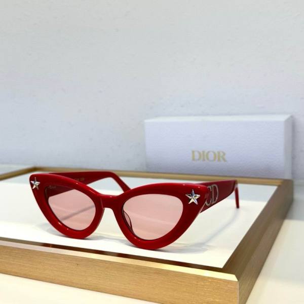 Dior Sunglasses AAA (247)