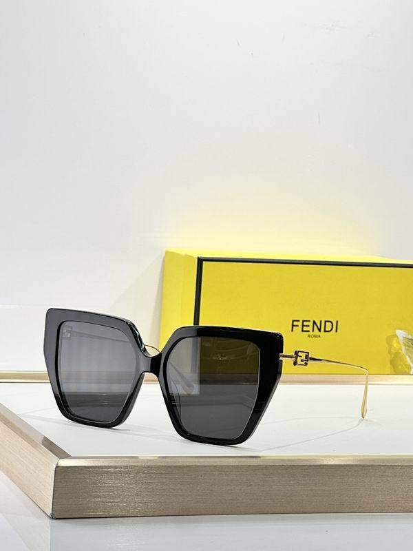 Fendi Sunglasses AAA (543)