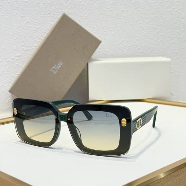 Dior Sunglasses AAA (759)