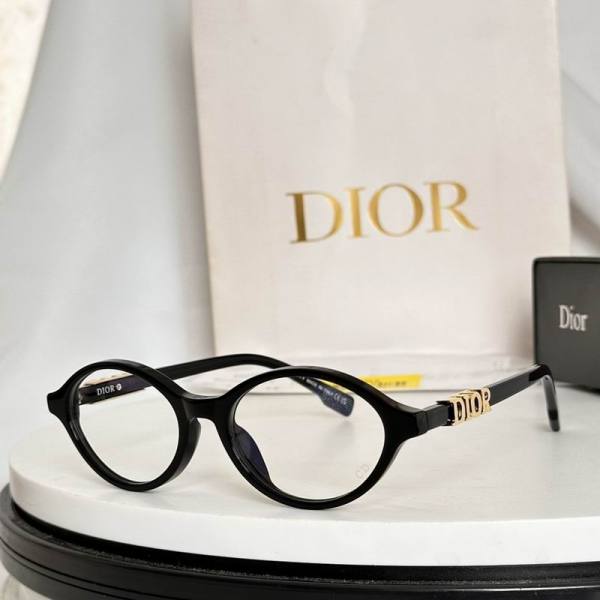Dior Sunglasses AAA (1014)