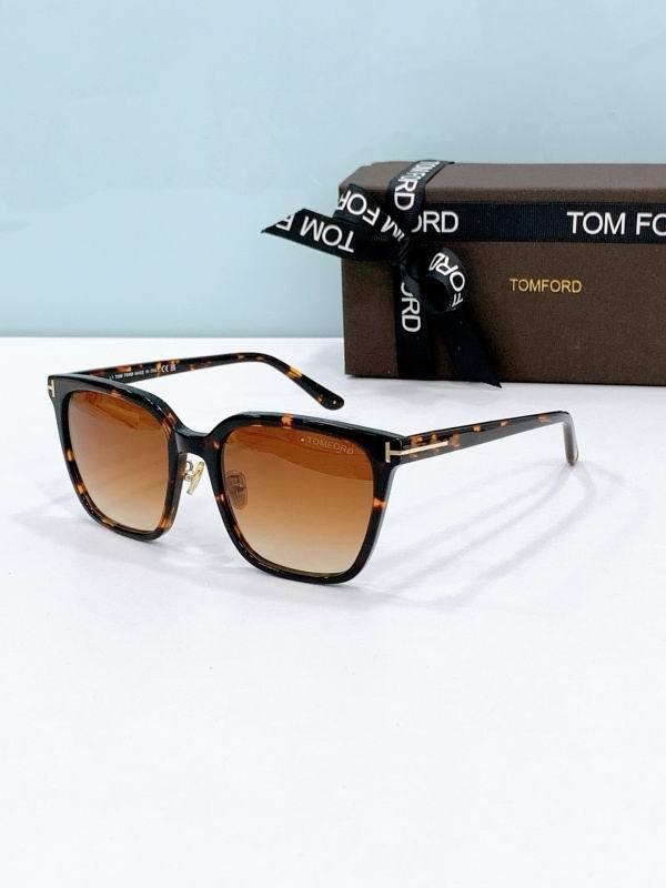 Tom Ford Sunglasses AAA (707)