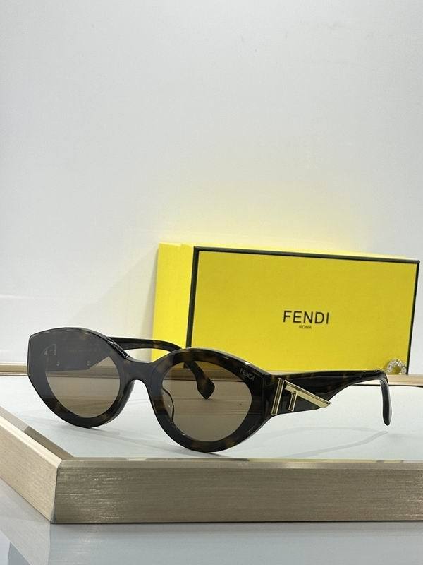 Fendi Sunglasses AAA (604)