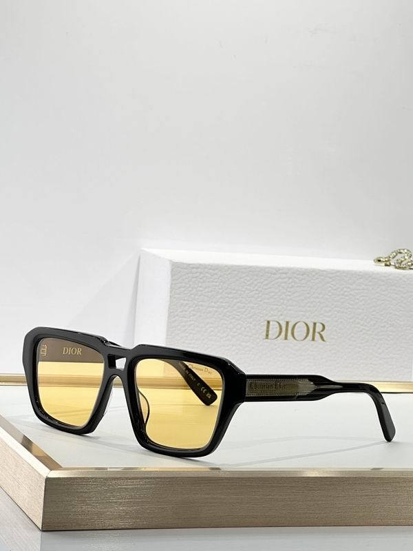 Dior Sunglasses AAA (633)