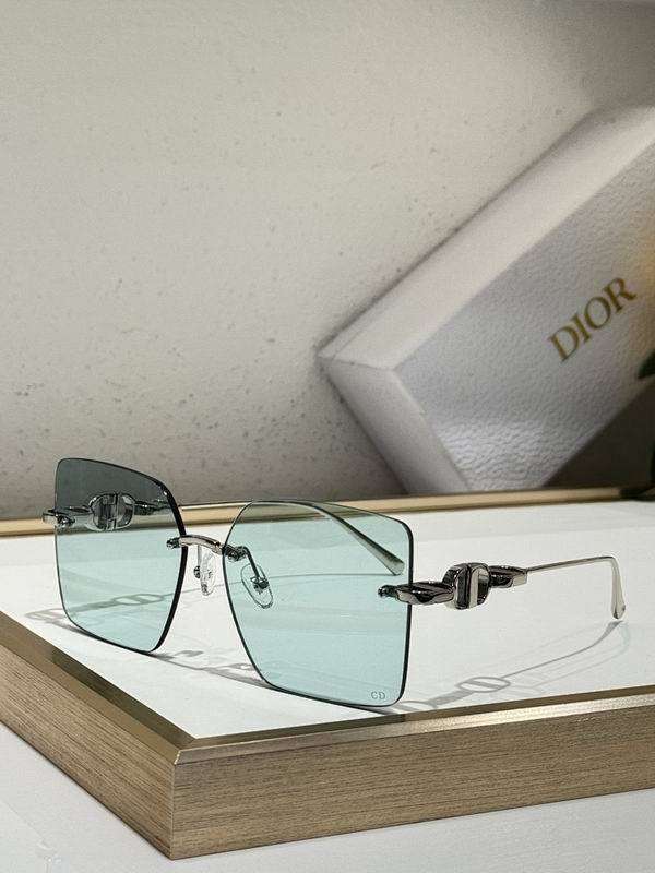 Dior Sunglasses AAA (583)