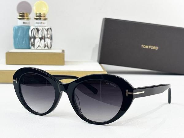 Tom Ford Sunglasses AAA (1359)