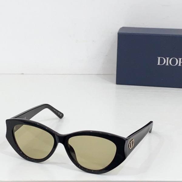 Dior Sunglasses AAA (112)