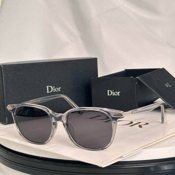 Dior Sunglasses AAA (875)
