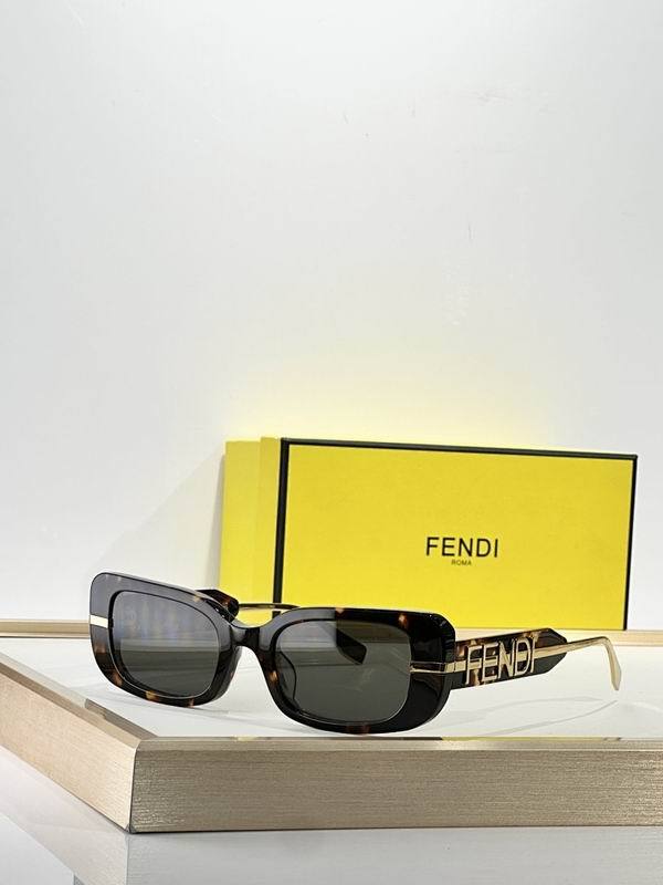Fendi Sunglasses AAA (600)