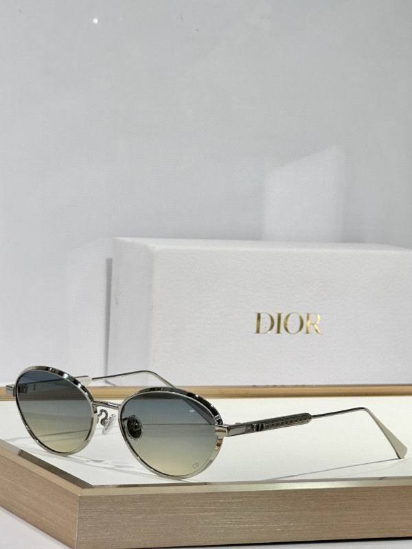 Dior Sunglasses AAA (400)