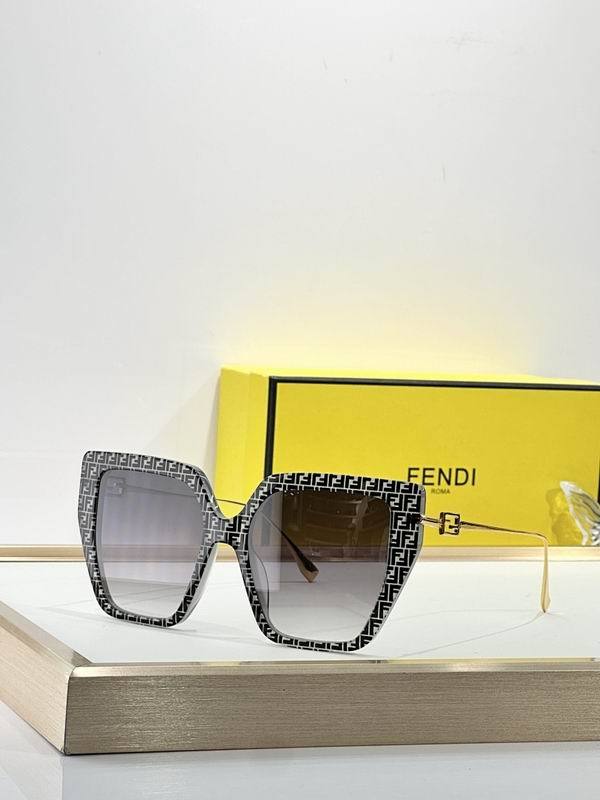 Fendi Sunglasses AAA (546)