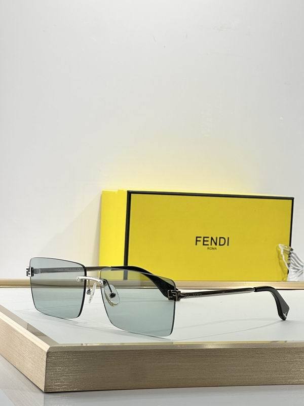 Fendi Sunglasses AAA (634)