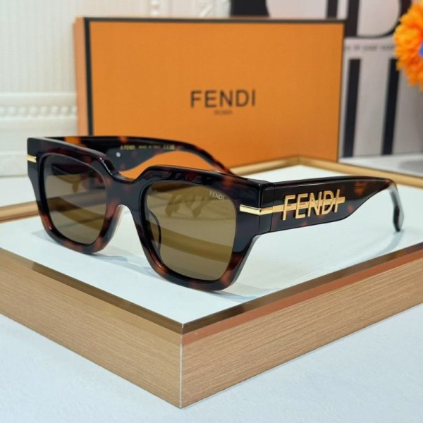 Fendi Sunglasses AAA (317)