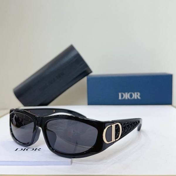 Dior Sunglasses AAA (998)