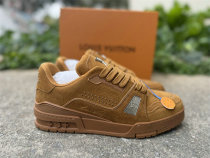LV SNEAKERS (121) LV SNEAKERS (121)