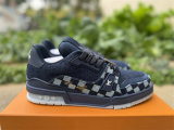 LV SNEAKERS (120)