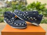 LV SNEAKERS (120)