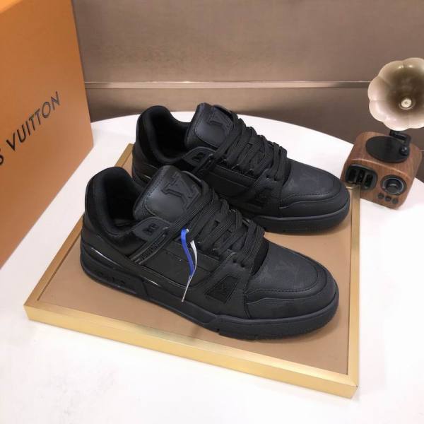LV Shoes (46)