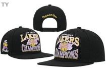 NBA Los Angeles Lakers Snapback Hat (32) NBA Los Angeles Lakers Snapback Hat (32)