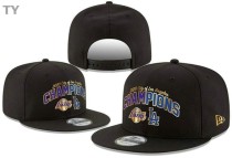 NBA Los Angeles Lakers Snapback Hat (52) NBA Los Angeles Lakers Snapback Hat (52)