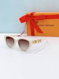 LV Sunglasses AAA (154)