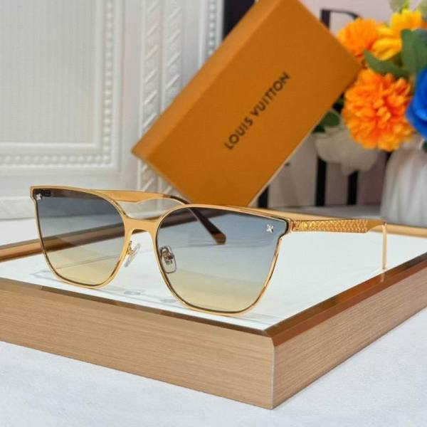 LV Sunglasses AAA (123)