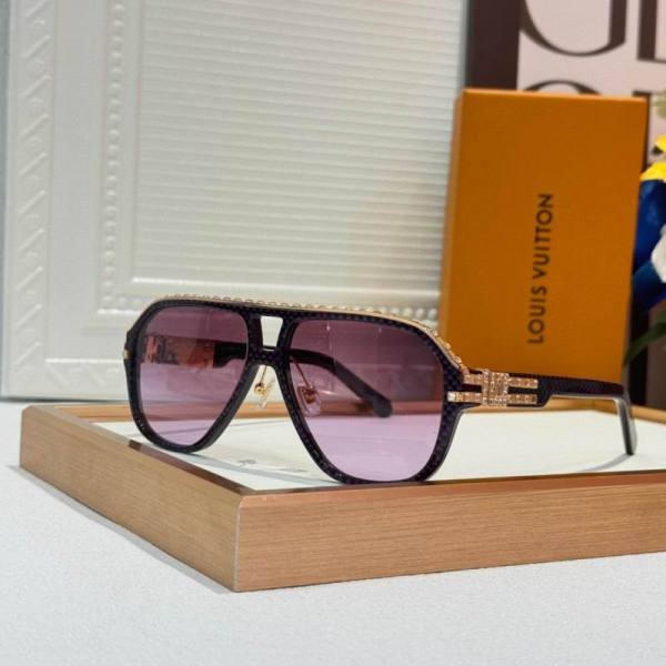 LV Sunglasses AAA (142)