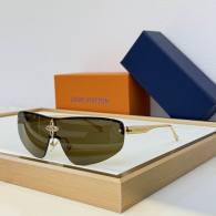 LV Sunglasses AAA (211)