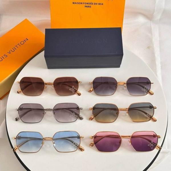 LV Sunglasses AAA (240)