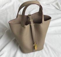 Hermes Picotin Lock 18cm  (2)