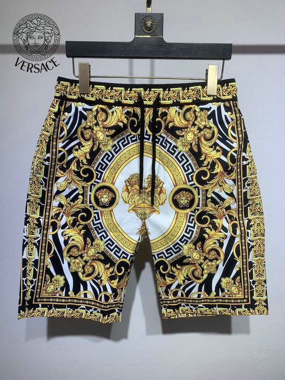 Versace Shorts (40)