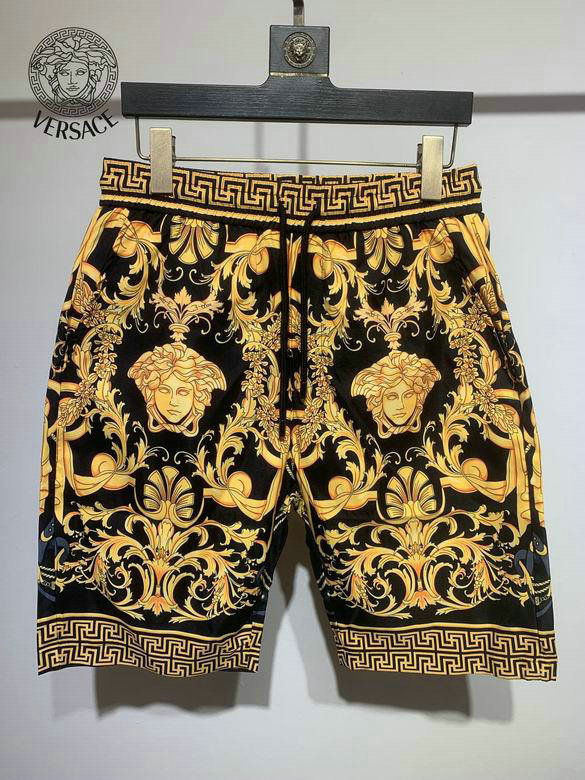 Versace Shorts (39)