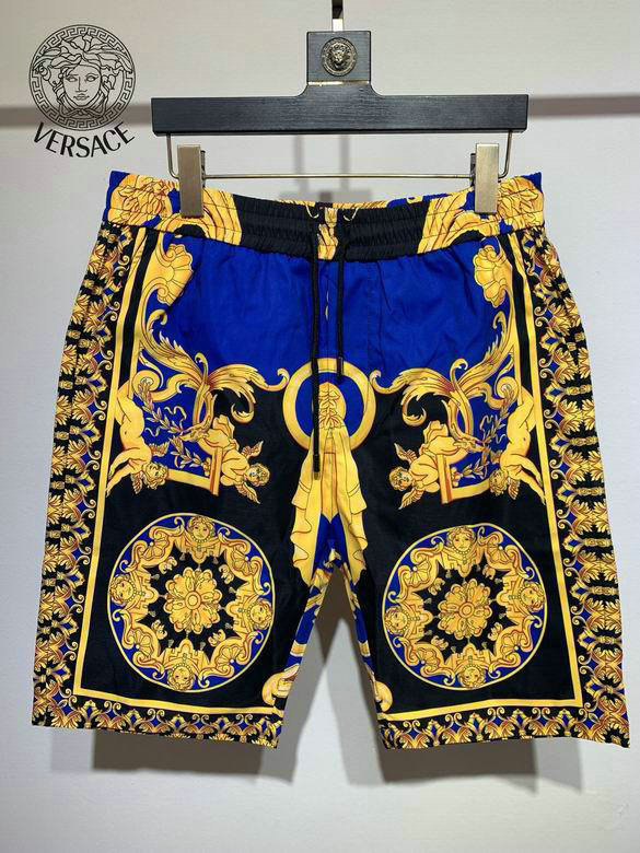 Versace Shorts (36)