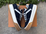 LV TRAINER SNEAKERS (127)
