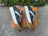 LV TRAINER SNEAKERS (129)