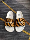 Balenciaga Slides (15)