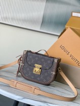 Montsouris Handbag 17x7x22cm Montsouris Handbag 17x7x22cm