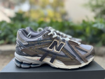 Authentic New Balance U19066U8