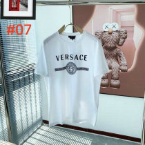 Versace short round collar T-shirt (10)