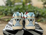 OFF-WHITE SNEAKERS (88)