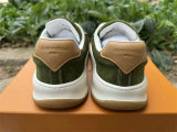 LV TRAINER SNEAKERS (133)