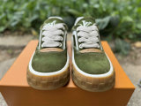 LV TRAINER SNEAKERS (133)