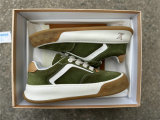 LV TRAINER SNEAKERS (133)